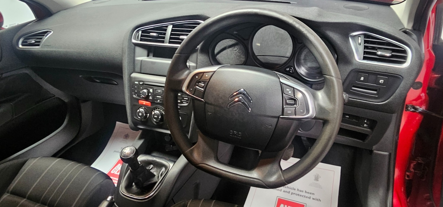 Vehicle 29