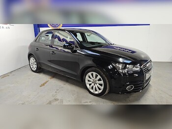 Used Audi A1 2014 for sale - 77288832: Photo