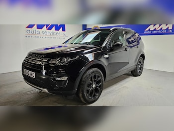 Used Land Rover Discovery Sport 2017 for sale - 77589756: Photo