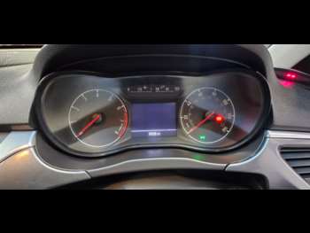 Used Vauxhall Corsa 2015 for sale - 74011503: Photo