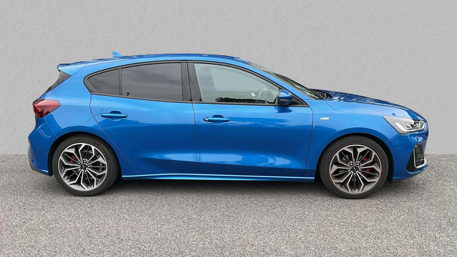 Used Ford Focus 2022 for sale - 76125937: Photo 3