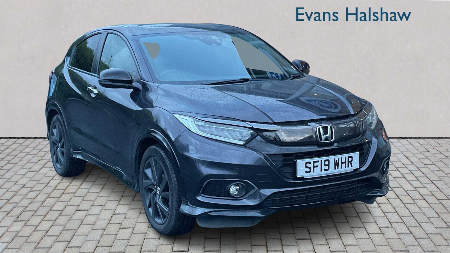 Used Honda HR-V 2019 for sale - 76916130: Photo 1