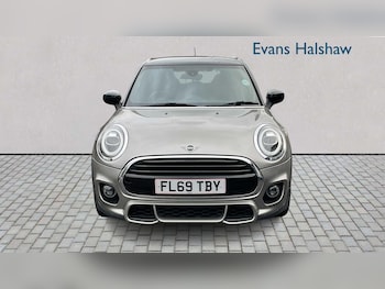 Used MINI Hatch 2019 for sale - 77429002: Photo