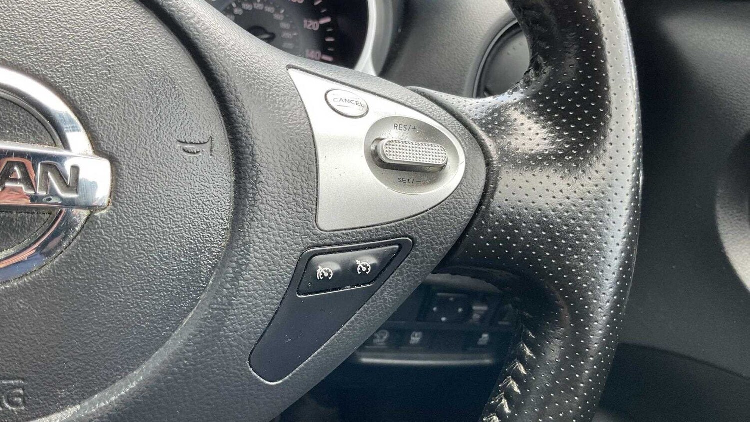 Used Nissan Juke 2018 for sale - 77727043: Photo 25