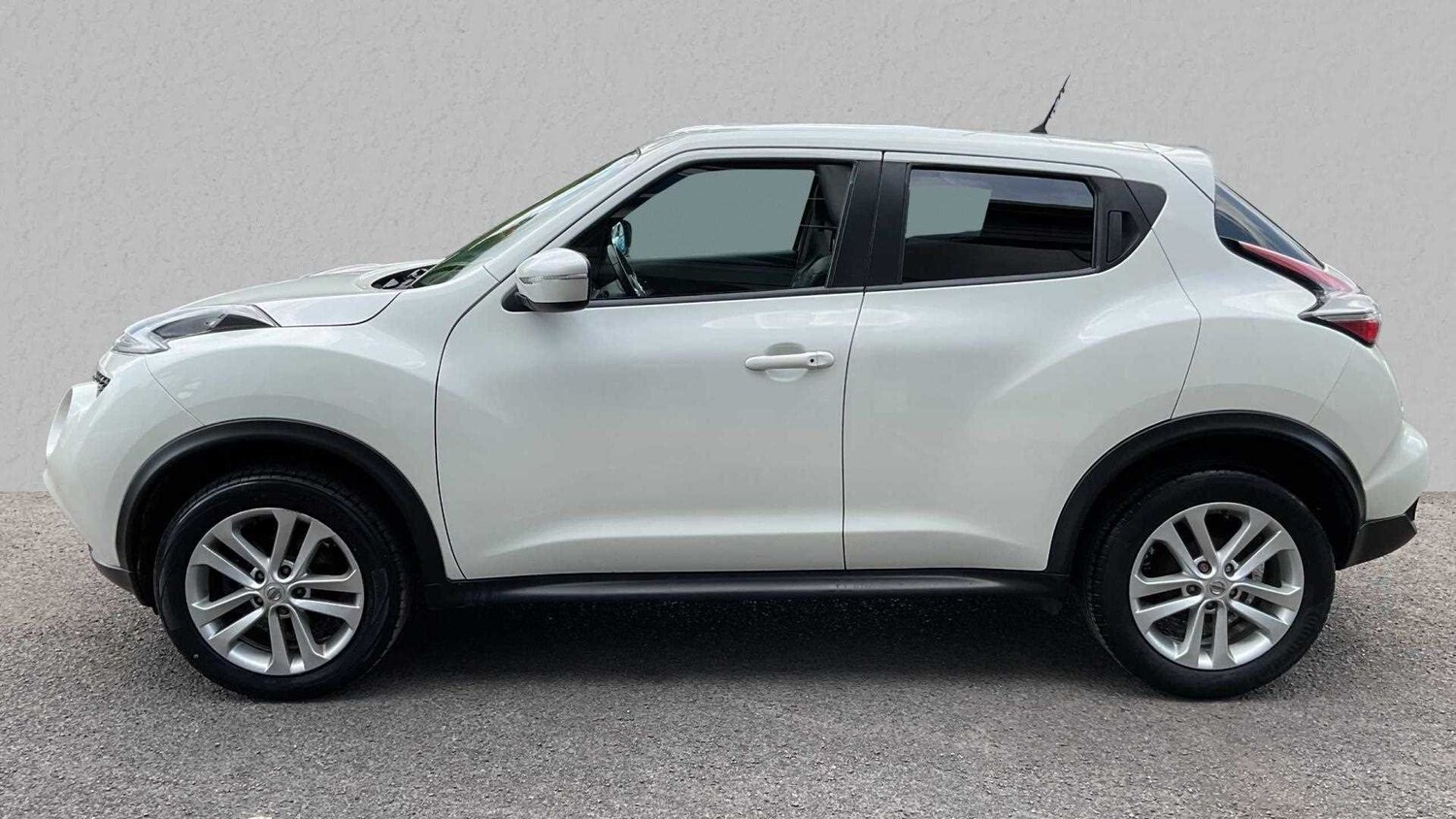 Used Nissan Juke 2018 for sale - 77727043: Photo 35