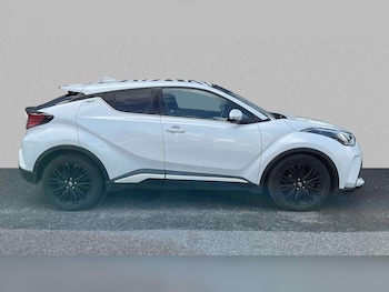 Used Toyota C-HR 2023 for sale - 75931198: Photo