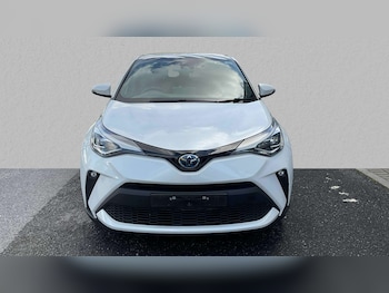 Used Toyota C-HR 2023 for sale - 75931198: Photo
