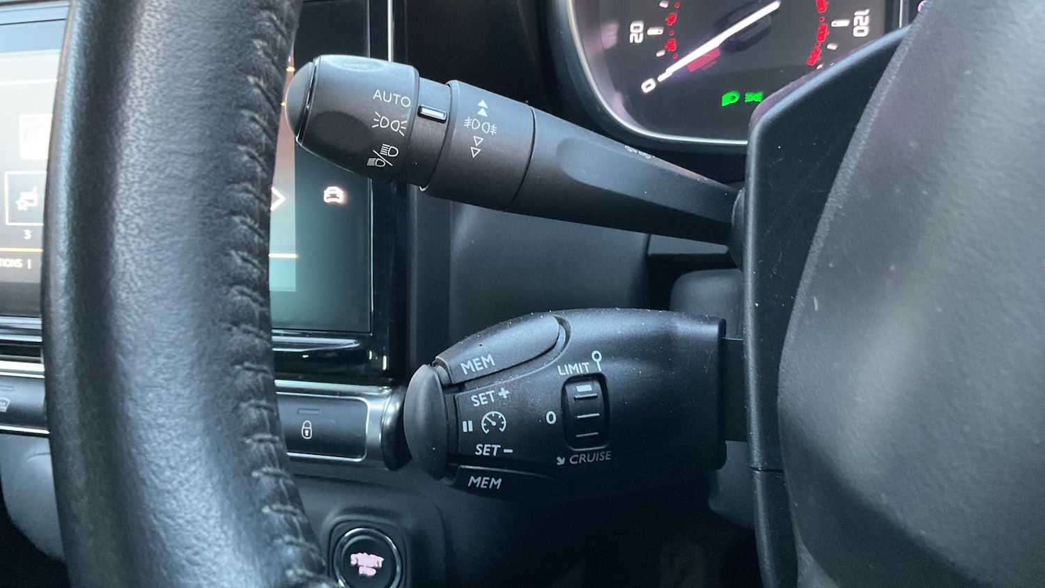 Used Citroen C3 Aircross 2018 for sale - 76928972: Photo 18