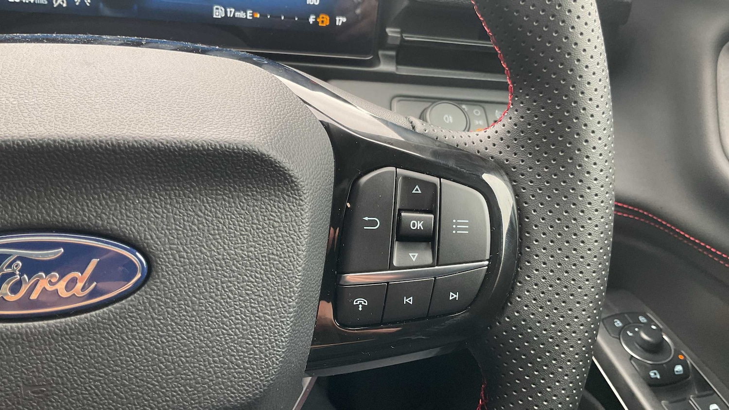 Used Ford Puma 2025 for sale - 78077059: Photo 24