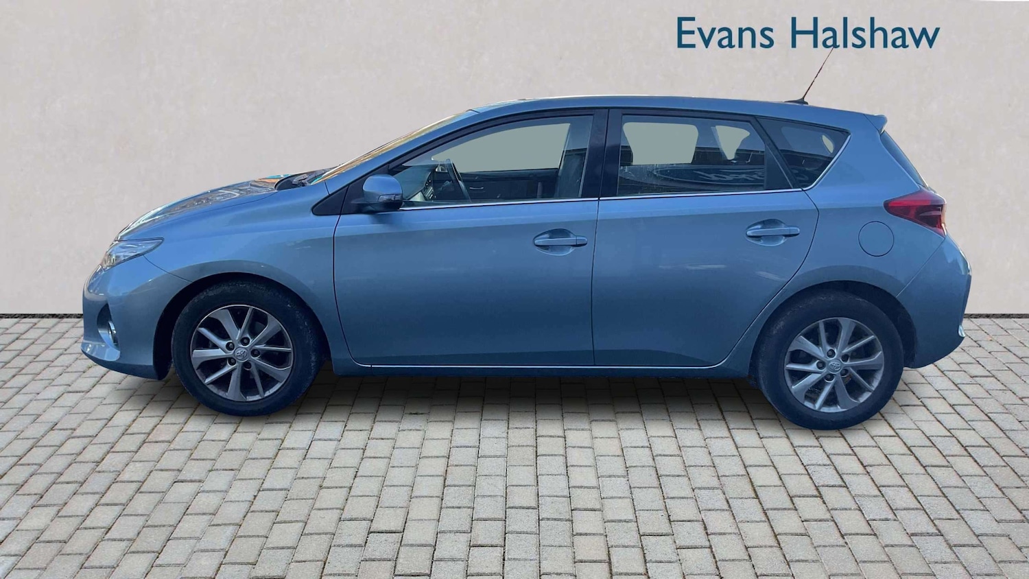 Used Toyota Auris 2014 for sale - 78173480: Photo 3
