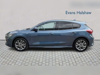 Used Ford Focus 2023 for sale - 78507607: Photo