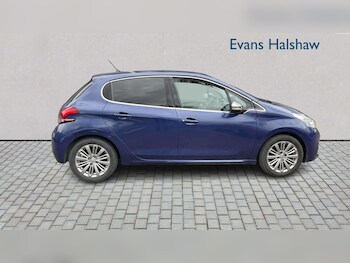 Used Peugeot 208 2017 for sale - 78419672: Photo