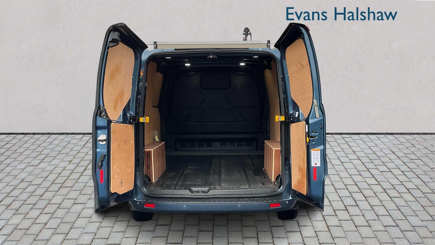 Used Ford Transit Custom 2021 for sale - 76298328: Photo 8