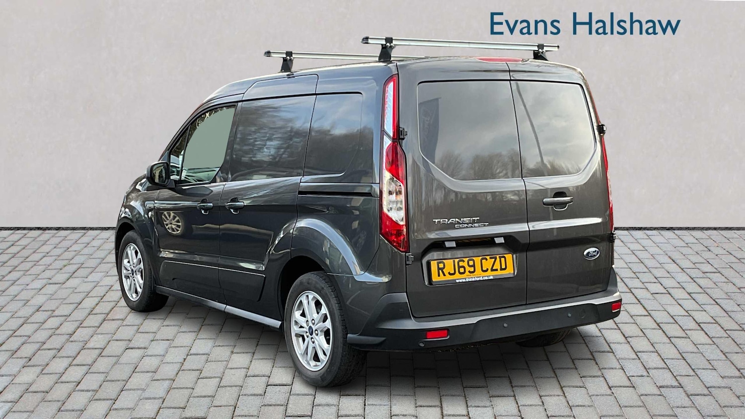 Used Ford Transit Connect 2019 for sale - 77270232: Photo 2