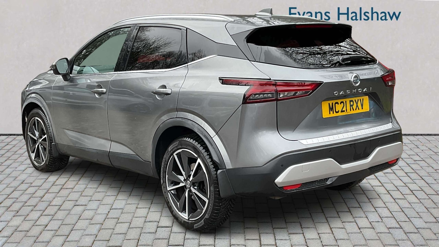 Used Nissan Qashqai 2021 for sale - 77706731: Photo 2