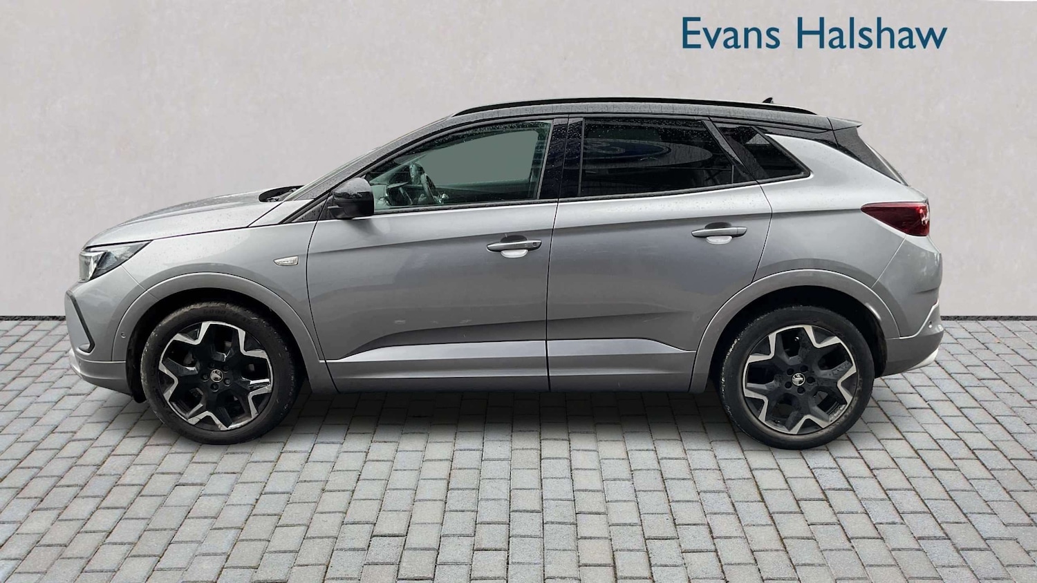 Used Vauxhall Grandland 2023 for sale - 77928504: Photo 3