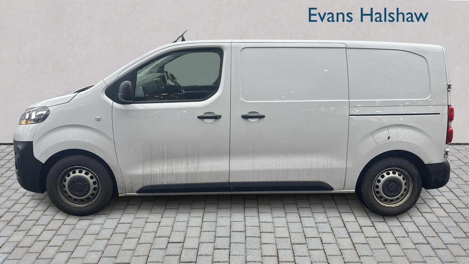 Used Vauxhall Vivaro 2023 for sale - 76351687: Photo 2