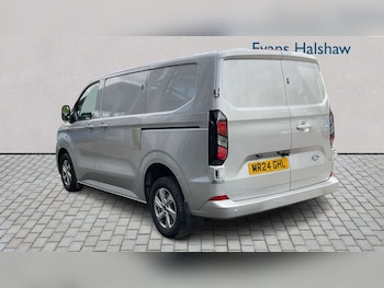 Used Ford Transit Custom 2024 for sale - 78551149: Photo