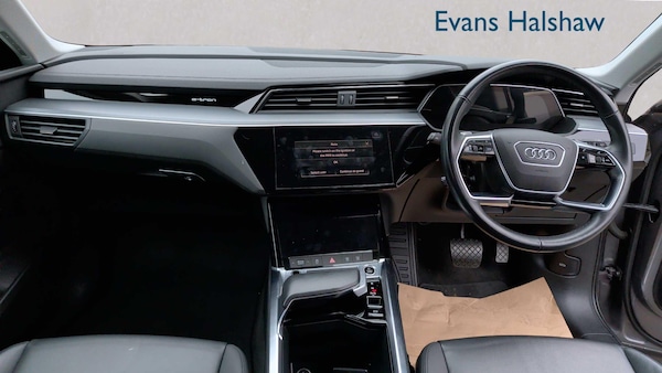 Used Audi e-tron 2021 for sale - 76310727: Photo 6