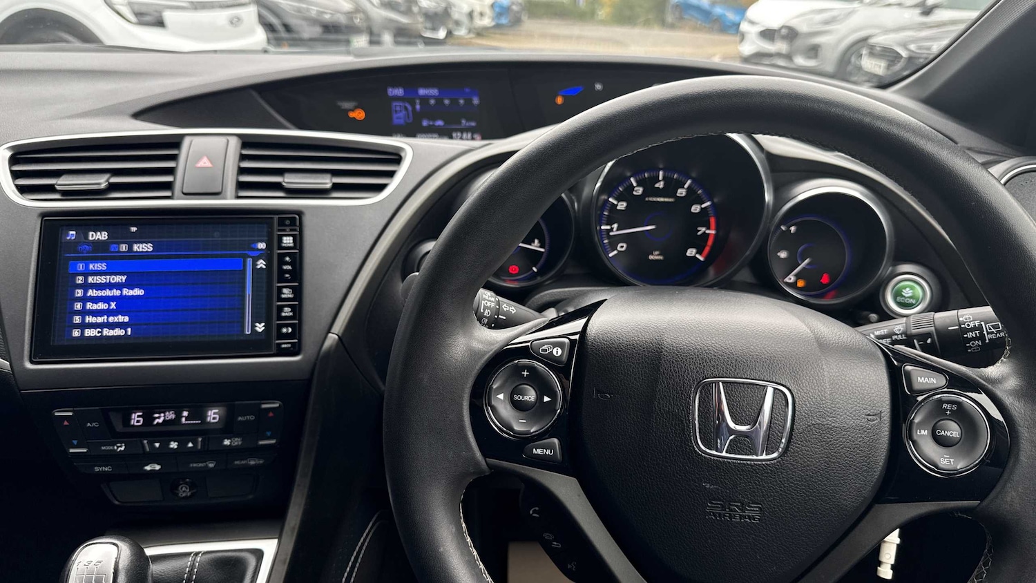 Used Honda Civic 2016 for sale - 76249104: Photo 10