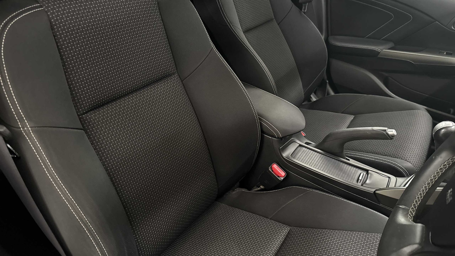 Used Honda Civic 2016 for sale - 76249104: Photo 20