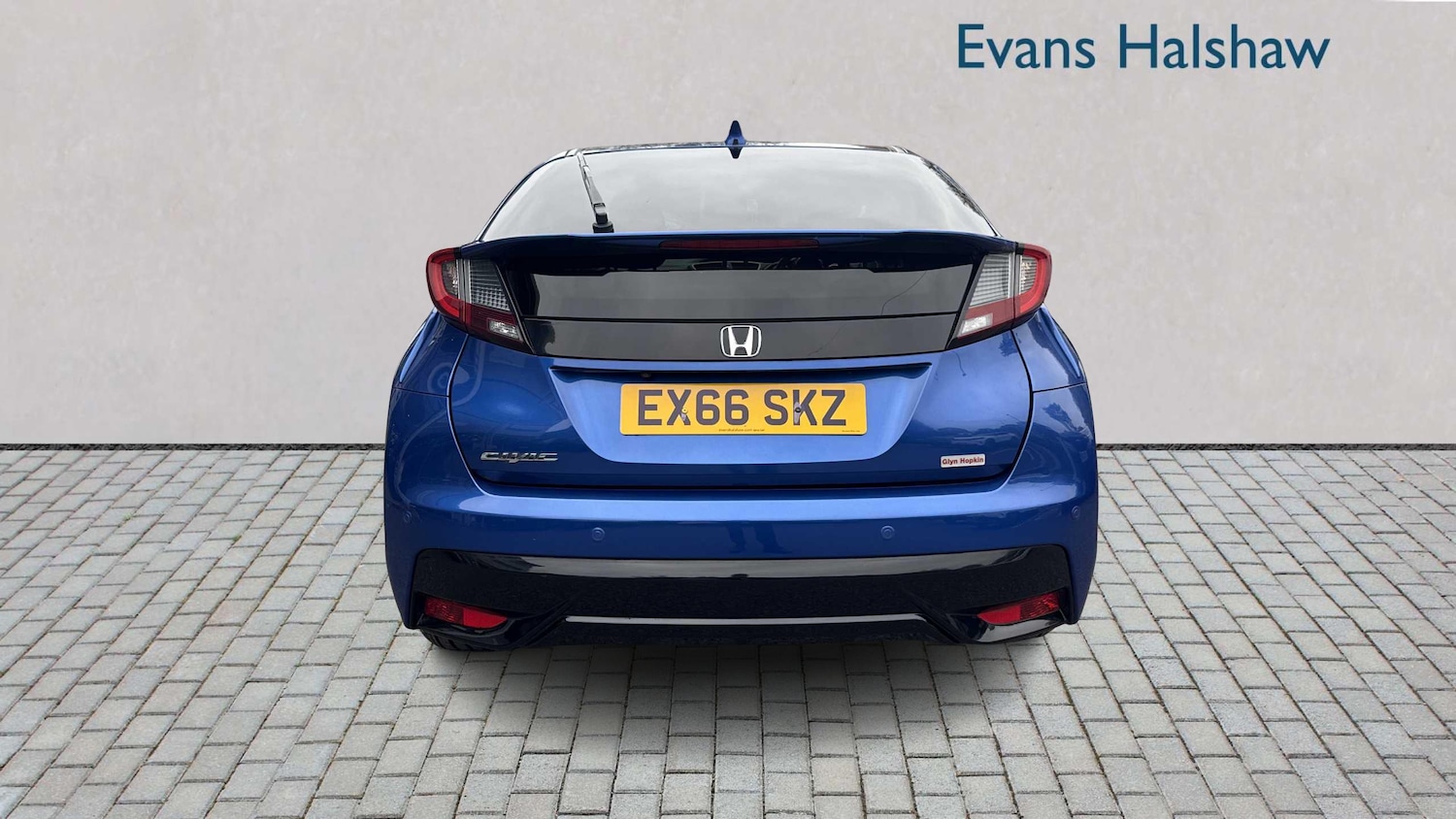 Used Honda Civic 2016 for sale - 76249104: Photo 4
