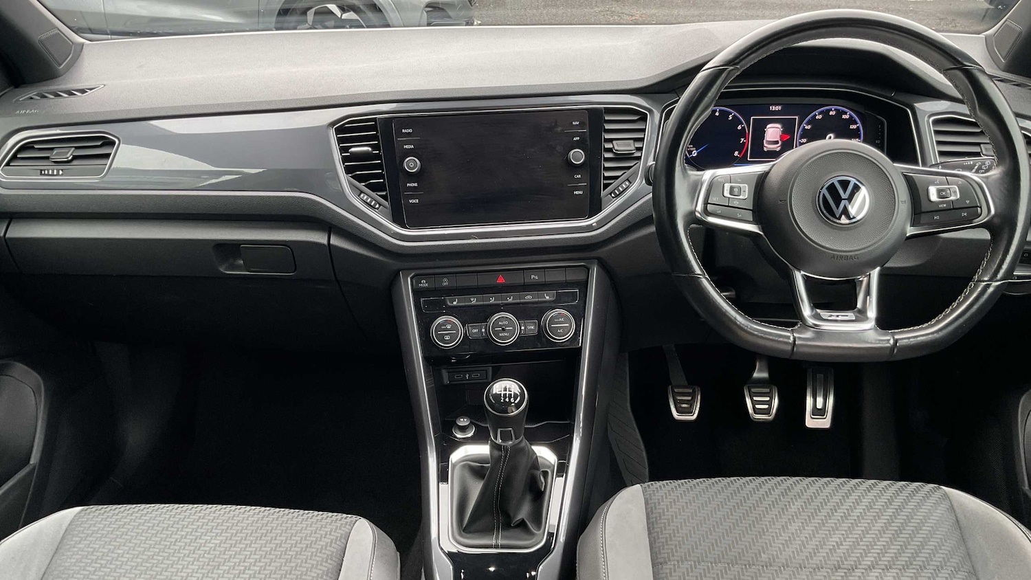 Used Volkswagen T-Roc 2021 for sale - 76447607: Photo 10