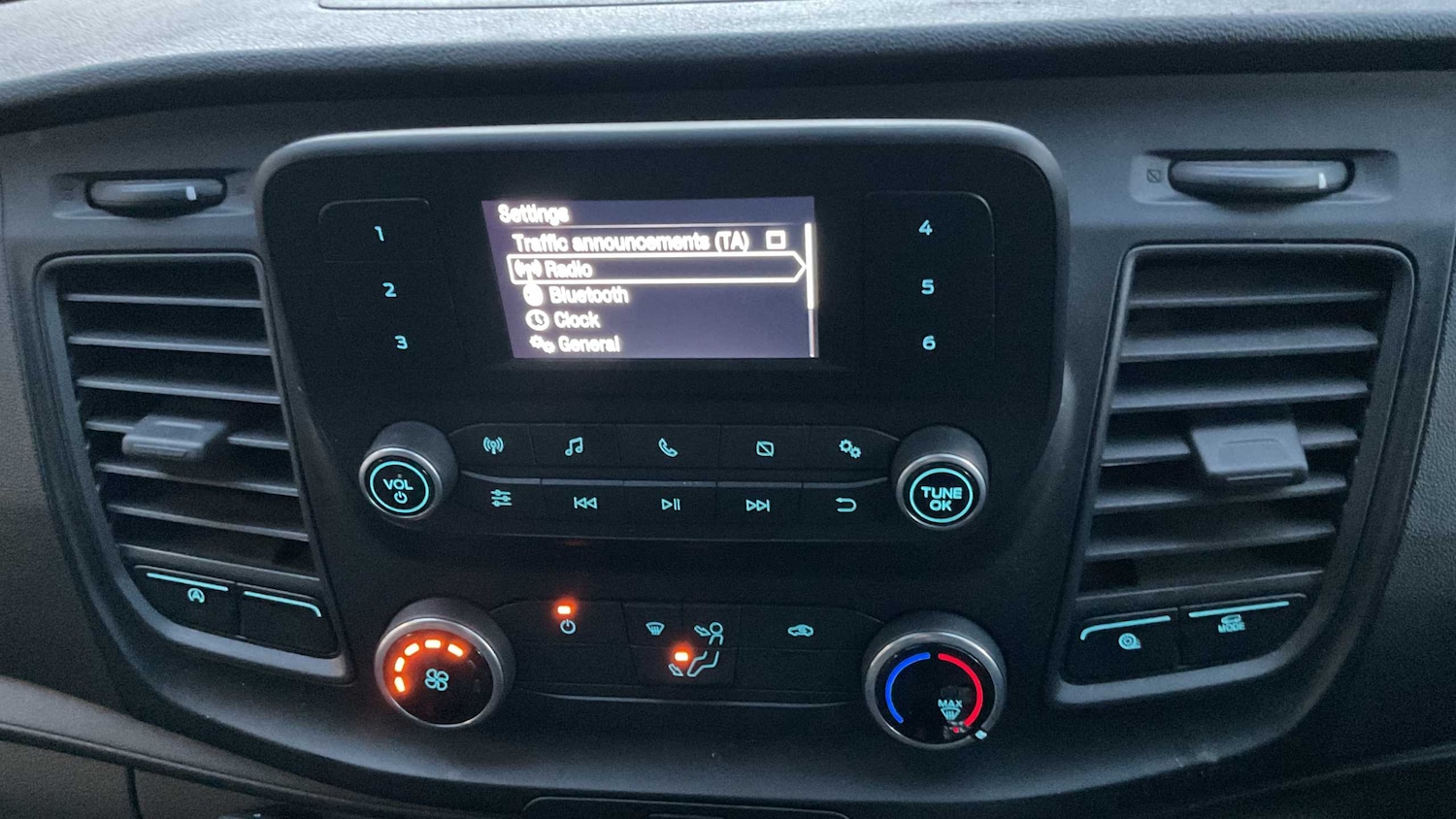 Used Ford Transit 2022 for sale - 76916045: Photo 9