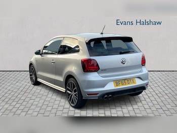 Used Volkswagen Polo 2015 for sale - 77219655: Photo