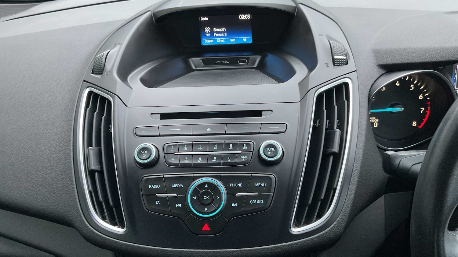 Used Ford Grand C-Max 2015 for sale - 77011113: Photo 9