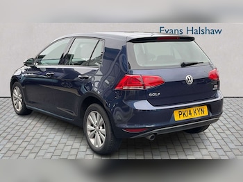 Used Volkswagen Golf 2014 for sale - 77698994: Photo