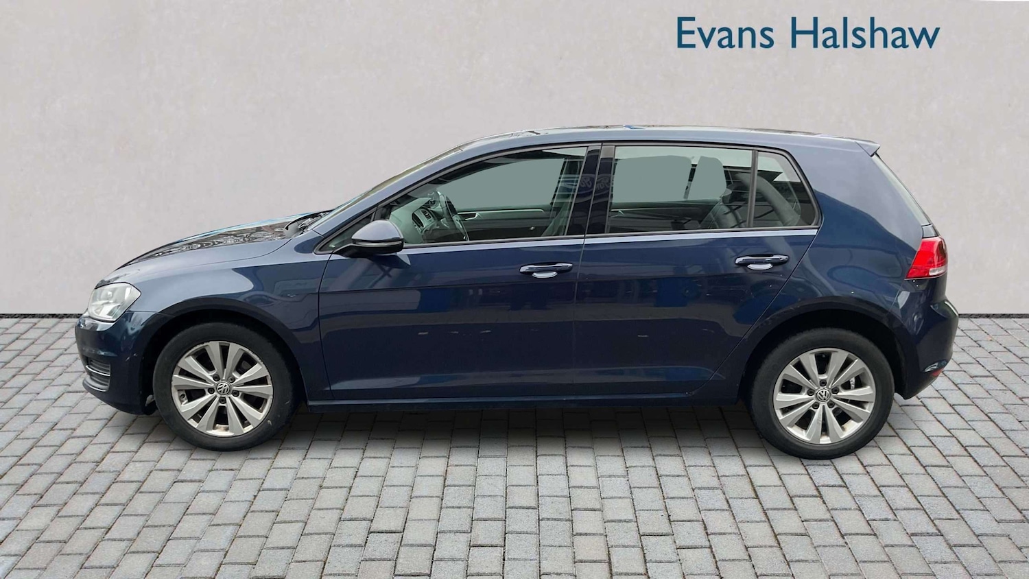 Used Volkswagen Golf 2014 for sale - 77698994: Photo 3