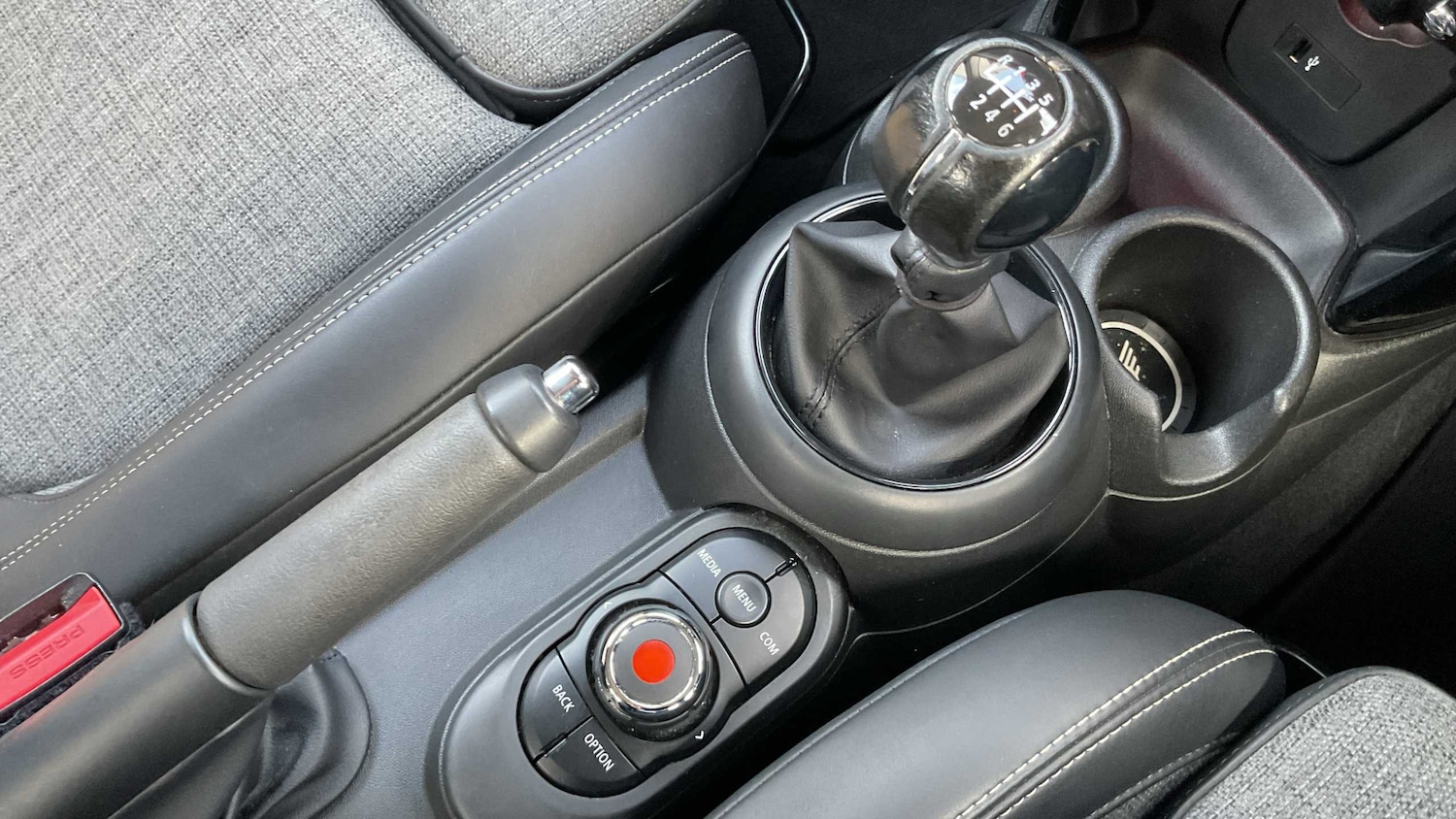 Used MINI Hatch 2018 for sale - 77561100: Photo 15