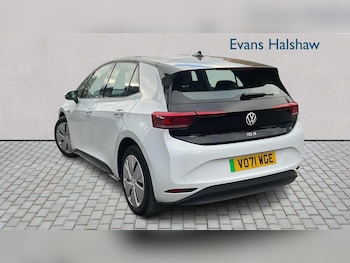 Used Volkswagen ID.3 2021 for sale - 76298457: Photo