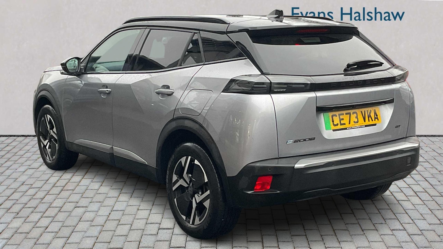 Used Peugeot 2008 2023 for sale - 77500327: Photo 2