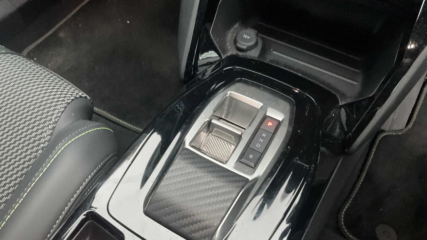 Used Peugeot 2008 2023 for sale - 77500327: Photo 7