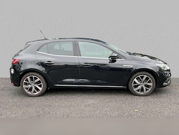Used Renault Megane 2016 for sale - 76141575: Photo