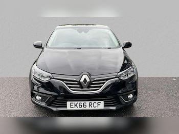 Used Renault Megane 2016 for sale - 76141575: Photo
