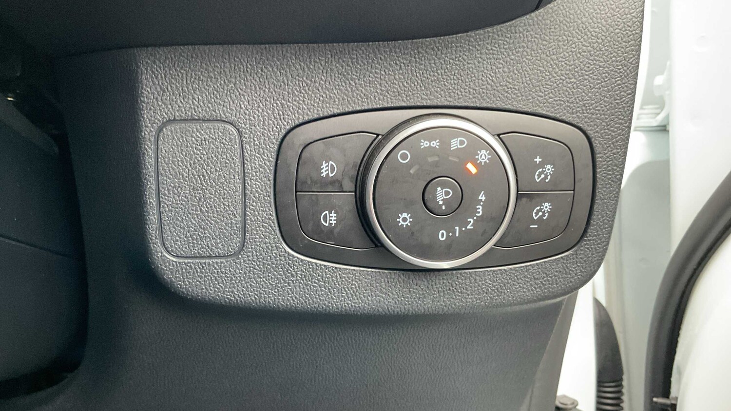 Used Ford Puma 2020 for sale - 75930955: Photo 27