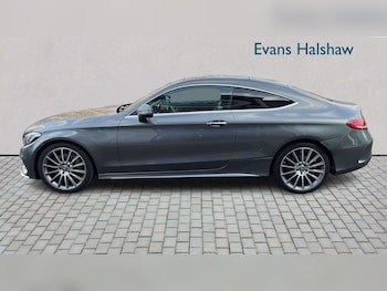 Used Mercedes-Benz C Class 2017 for sale - 78104577: Photo