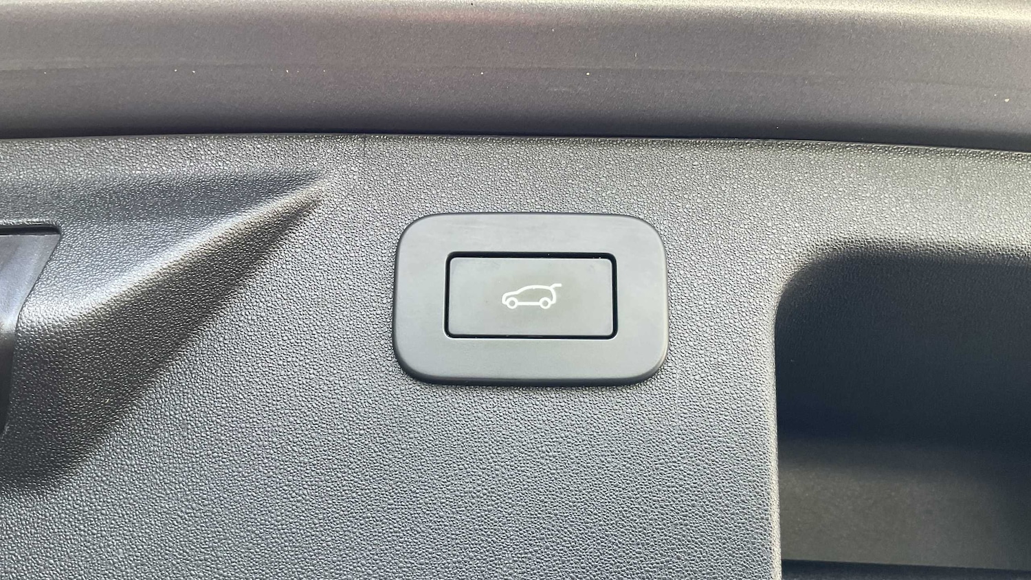 Used Land Rover Discovery Sport 2022 for sale - 76745993: Photo 29