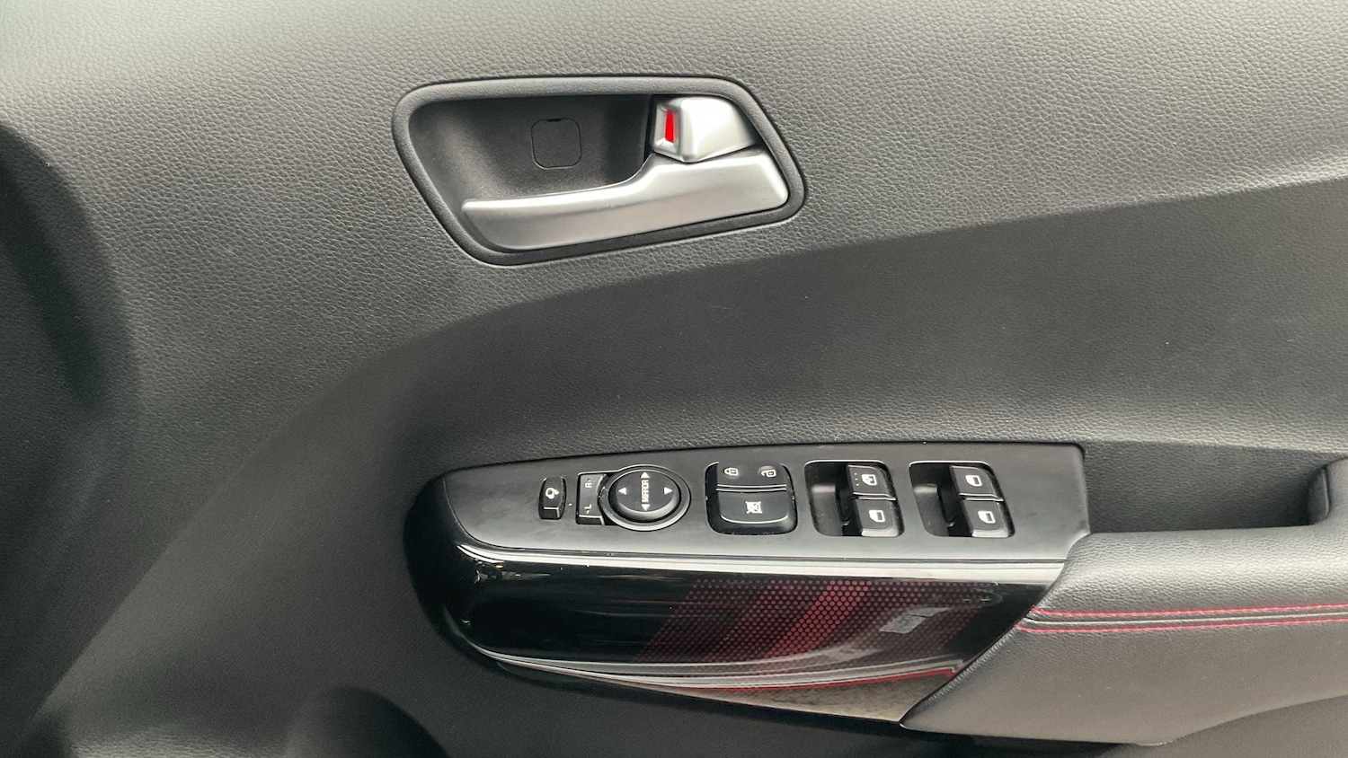 Used Kia Picanto 2022 for sale - 76916063: Photo 23