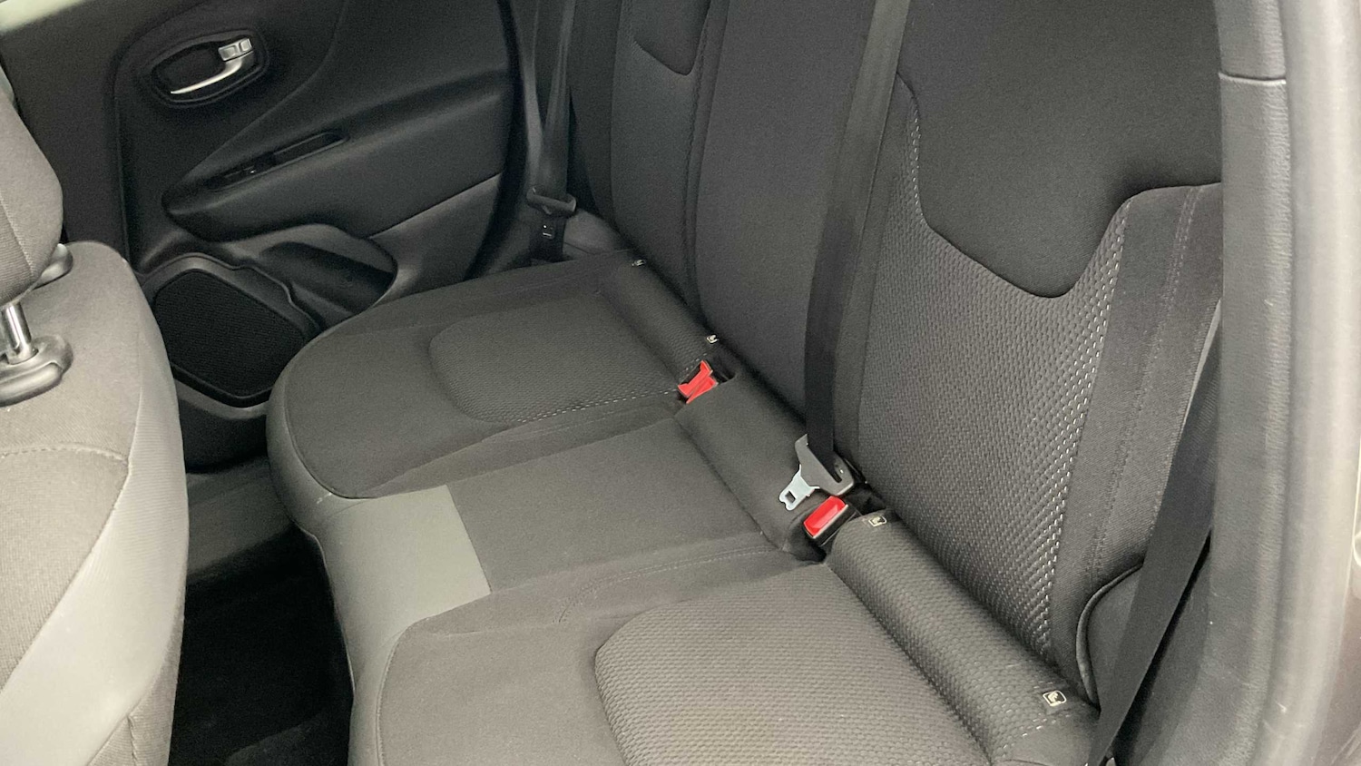 Used Jeep Renegade 2020 for sale - 77281996: Photo 14