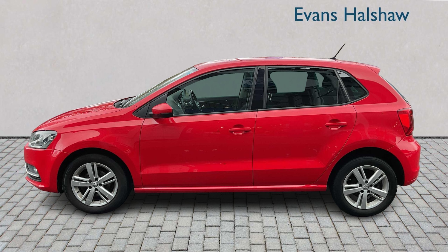 Used Volkswagen Polo 2017 for sale - 77429176: Photo 3