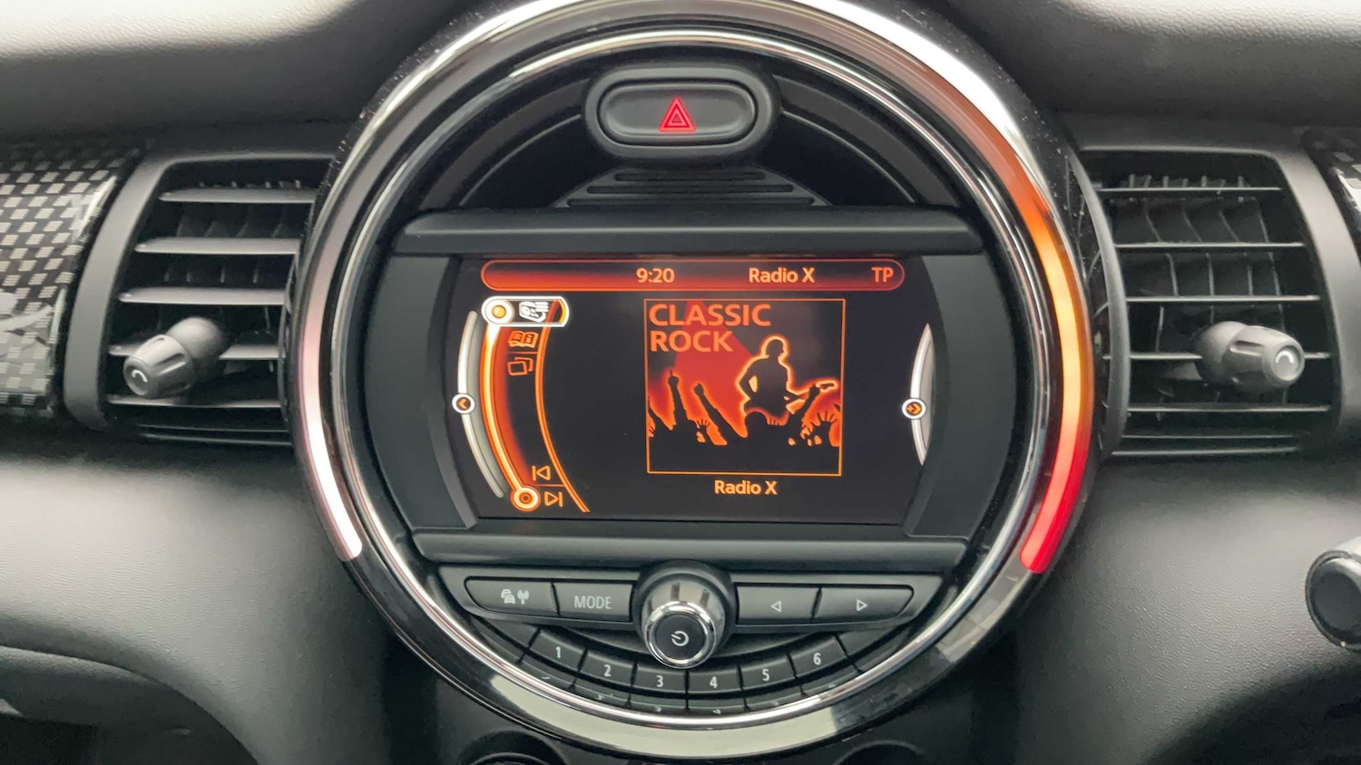 Used MINI Hatch 2018 for sale - 77740897: Photo 8