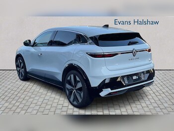 Used Renault Megane E Tech 2024 for sale - 77787131: Photo