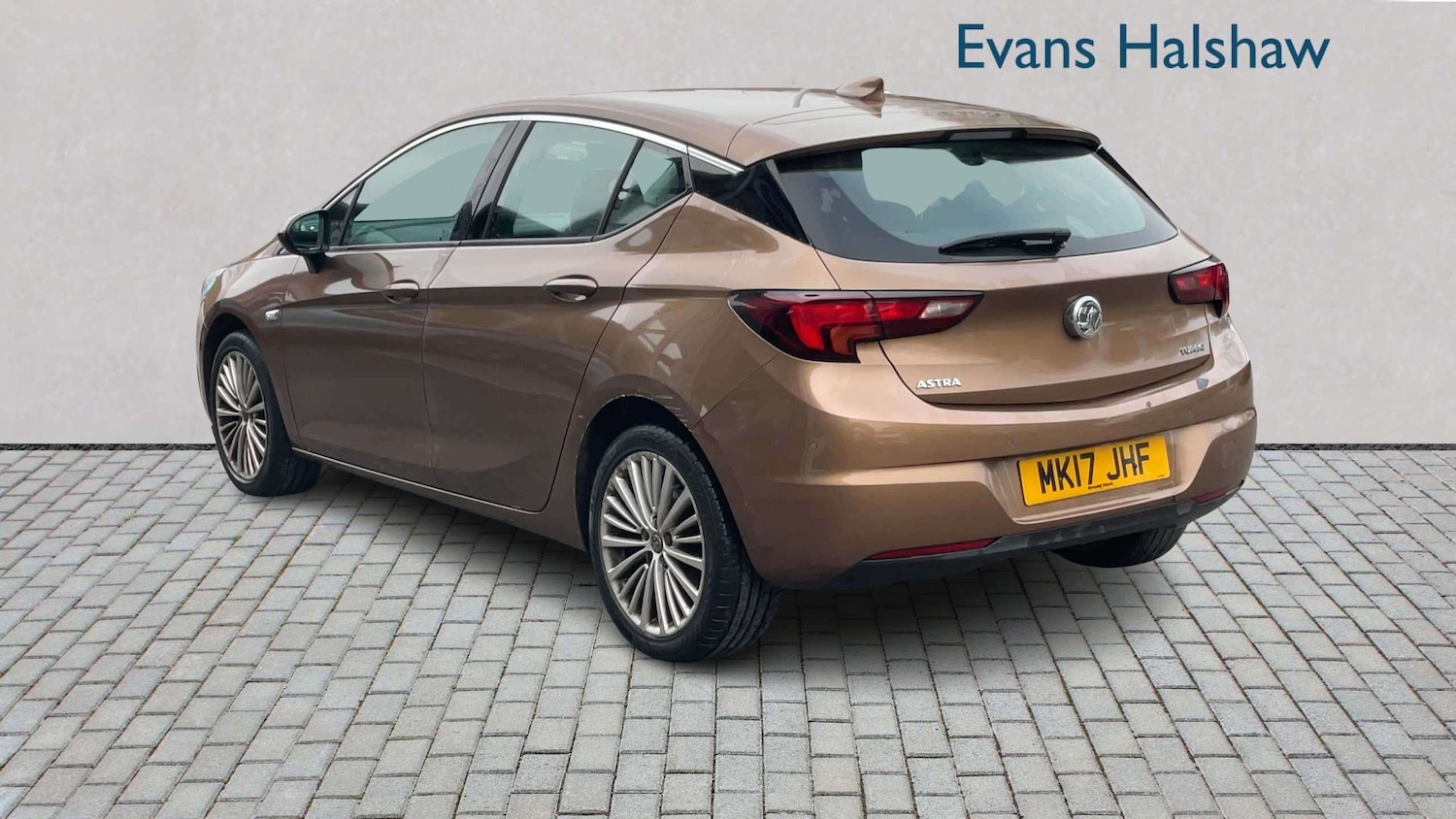 Used Vauxhall Astra for sale - 77827496: Photo 2