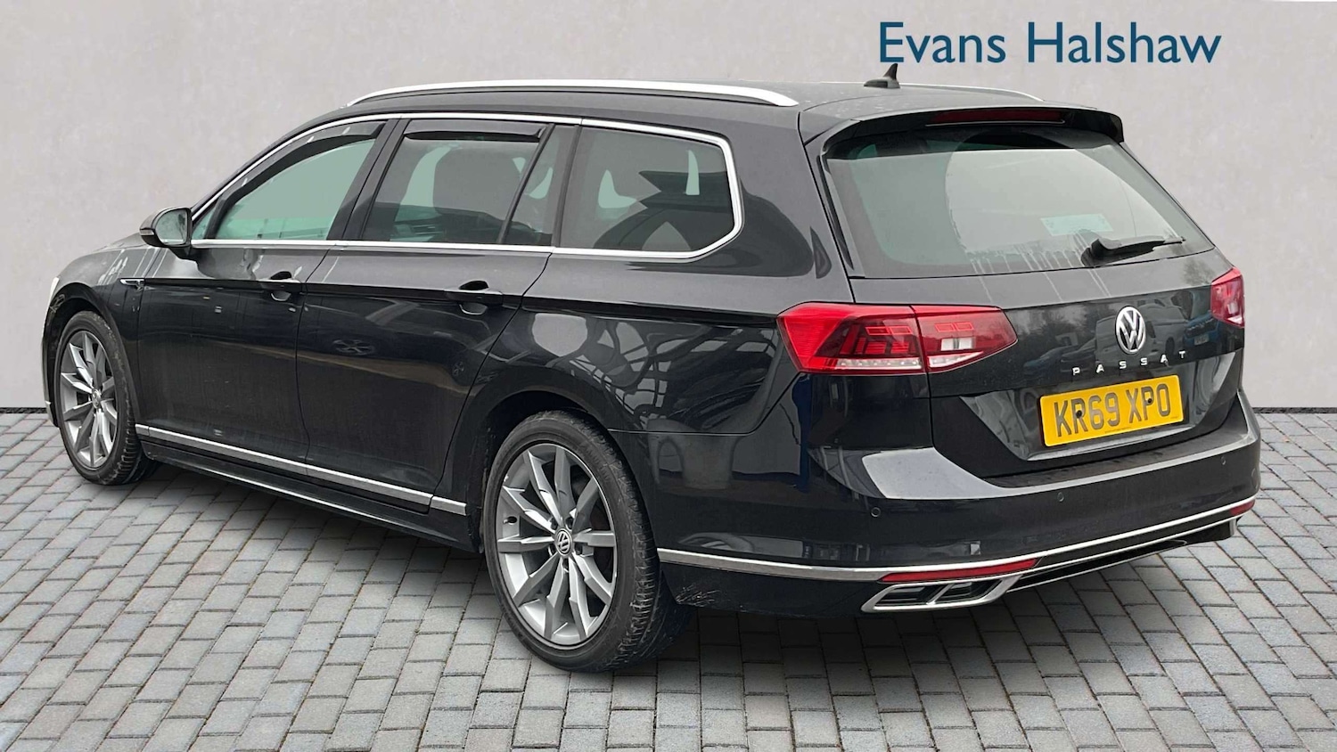 Used Volkswagen Passat for sale - 78104412: Photo 2