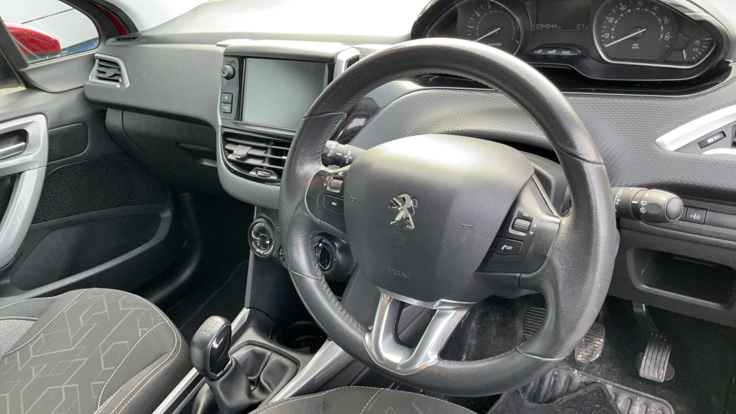 Used Peugeot 2008 2018 for sale - 77601273: Photo 6