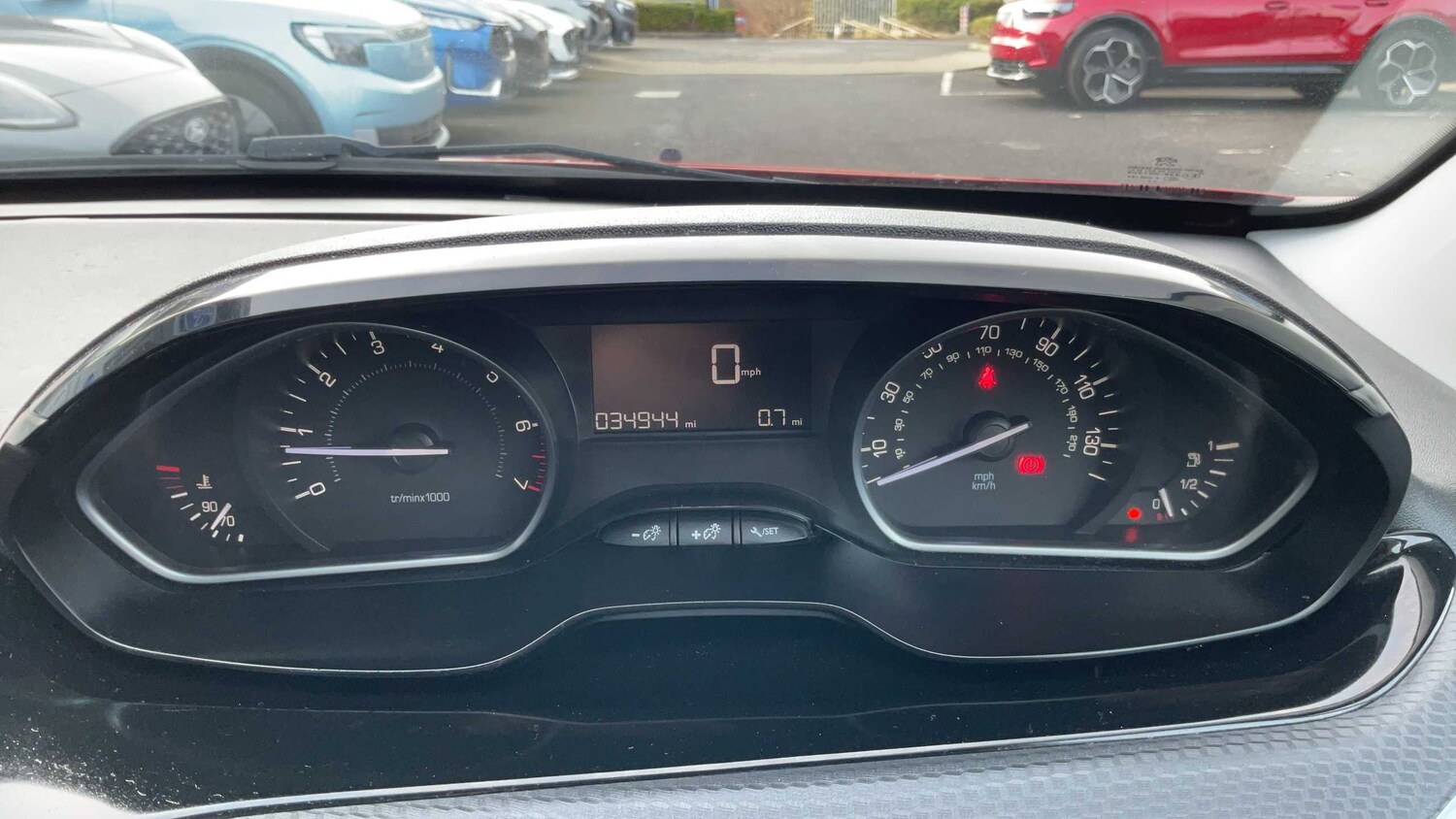 Used Peugeot 2008 2018 for sale - 77601273: Photo 9